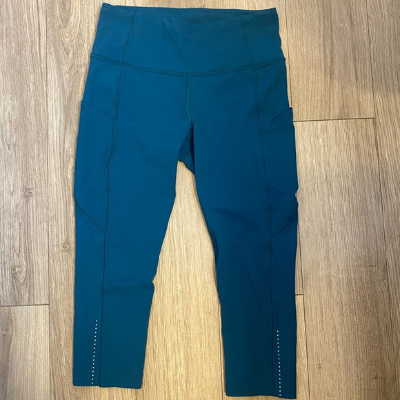 lululemon athletica Pants - Lululemon teal, cropped leggings